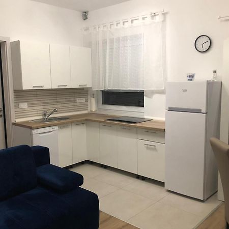 Apartmaji Meduza Izola Exterior photo