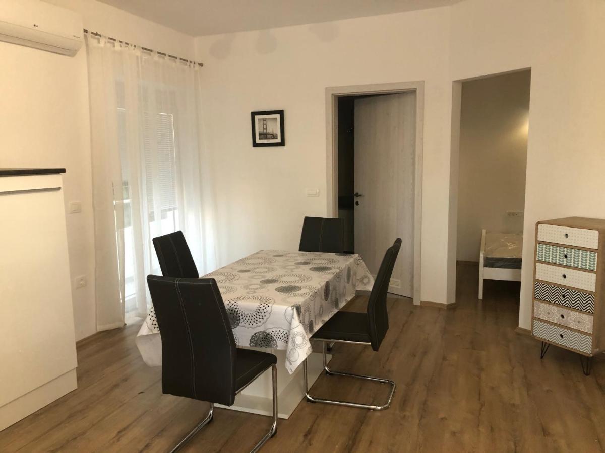 Apartmaji Meduza Izola Exterior photo