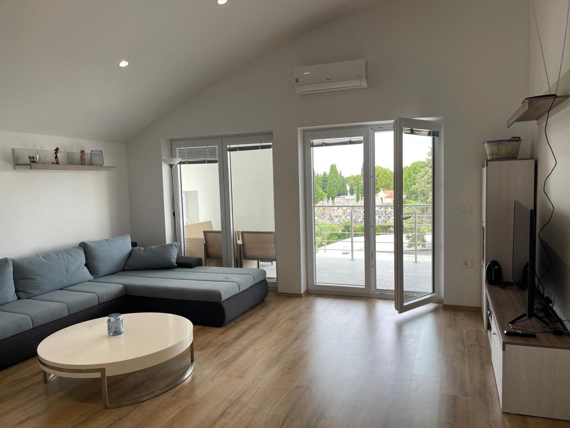 Apartmaji Meduza Izola Exterior photo